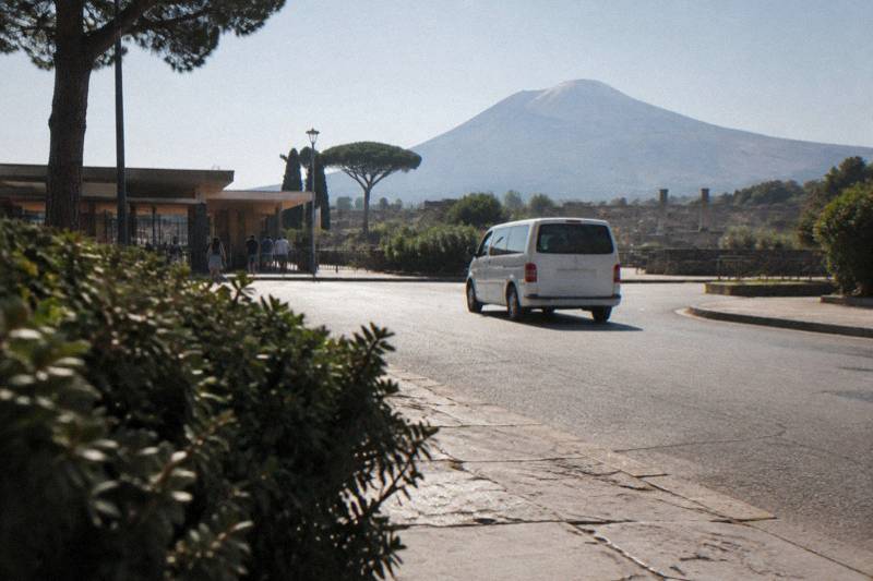 Semiprivate Minivan, Osteria Lunch