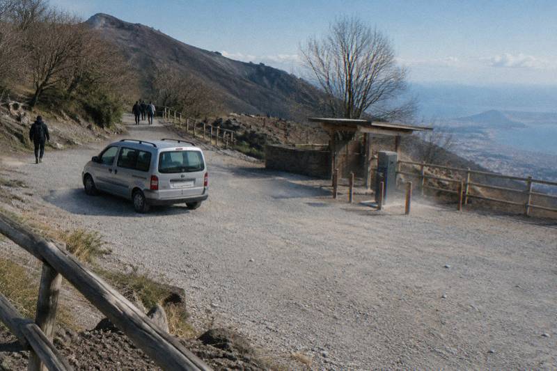 Private Minivan, Small Group