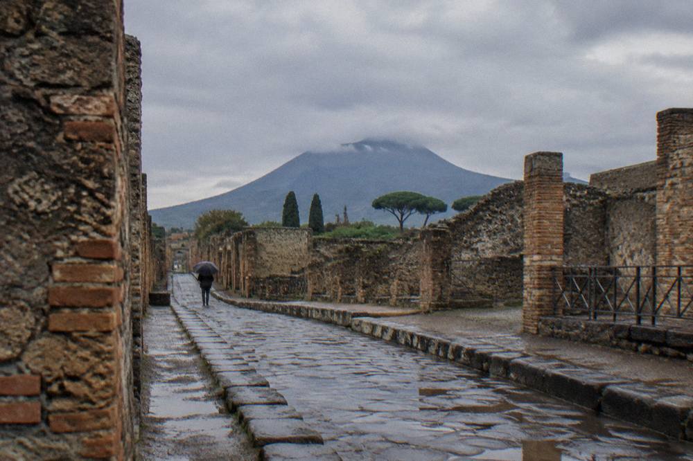 A stone street inside the Pompeii archaeological site